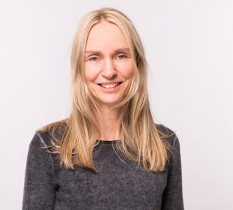 Renate Eiteneuer, Hebamme